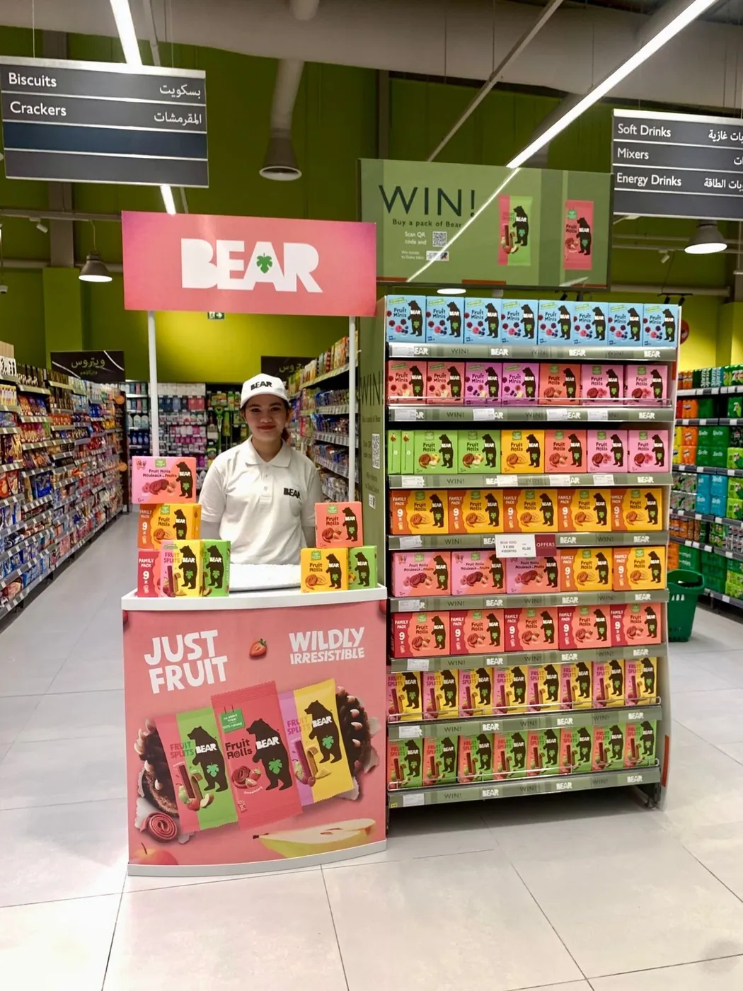 Promoter and Bear mascot at a Bear Fruit Rolls display (1)
