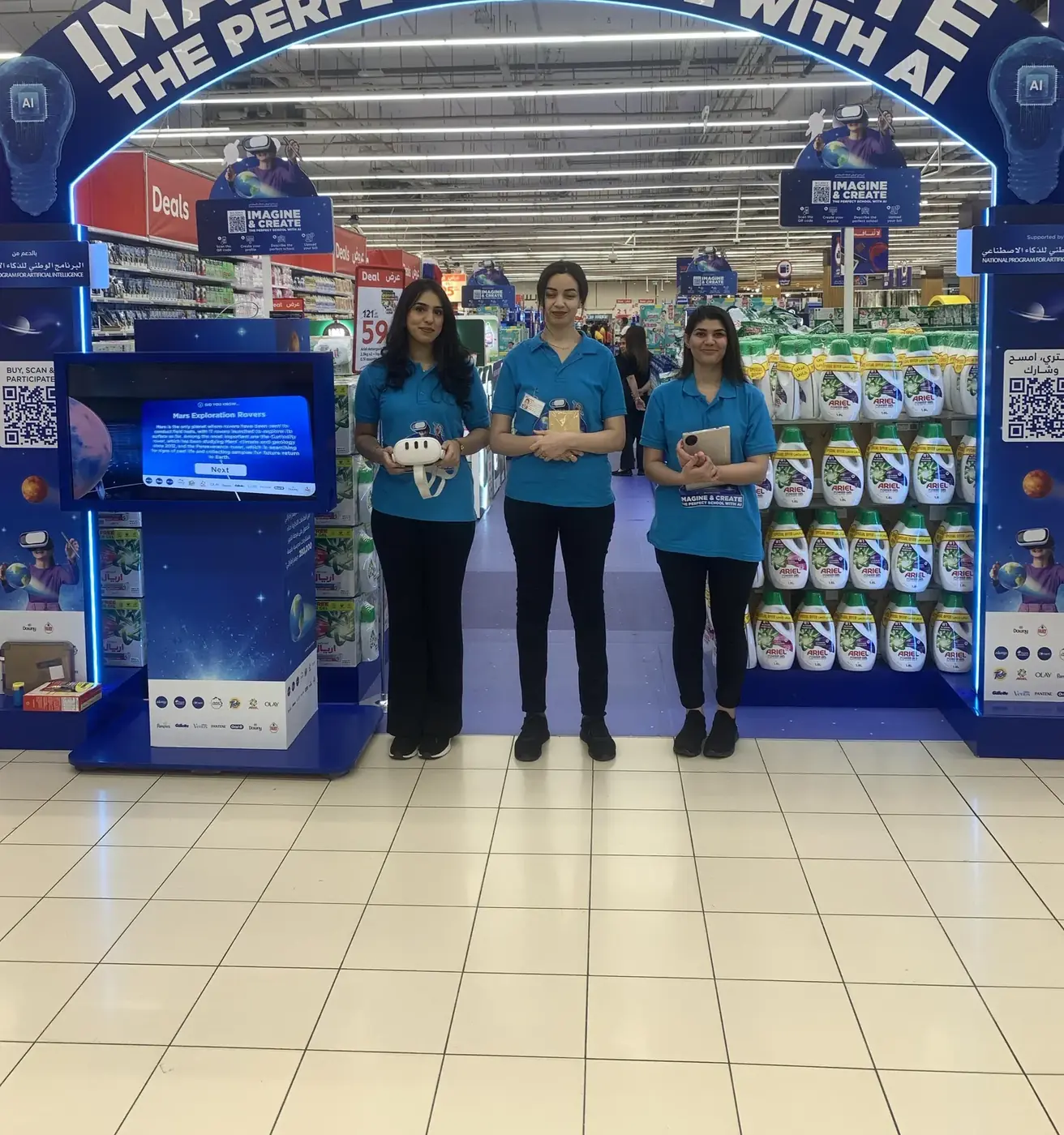 P&G promoter in a supermarket aisle (1)