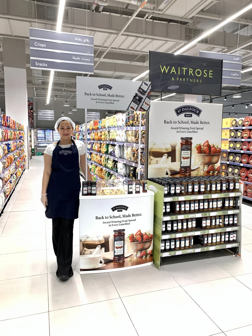Promoter at a St Dalfour sampling counter (2)