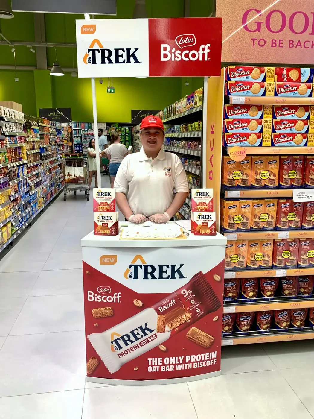 Promoter at a Trek protein bar sampling stand (2)